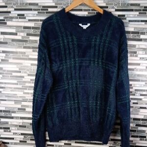 Time and Tru Womens 12-14 Navy Green Plaid Crewneck Fuzzy Sweater